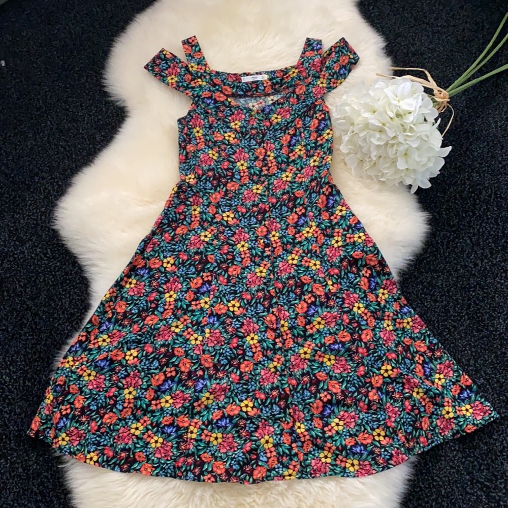 NWOT Mango Floral Print Dress